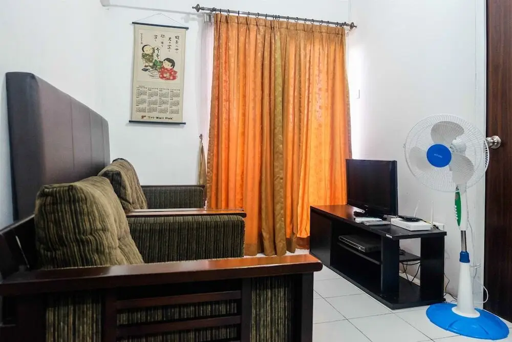 Бекаси: Comfort 3br Apartment @ Mutiara Bekasi