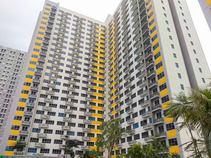 Бекаси: Comfy Studio Apartment At Springlake Summarecon Bekasi