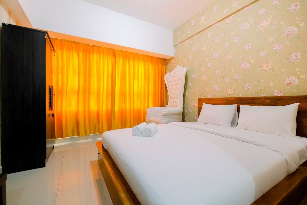 Бекаси: Comfy Studio Apartment At Springlake Summarecon Bekasi