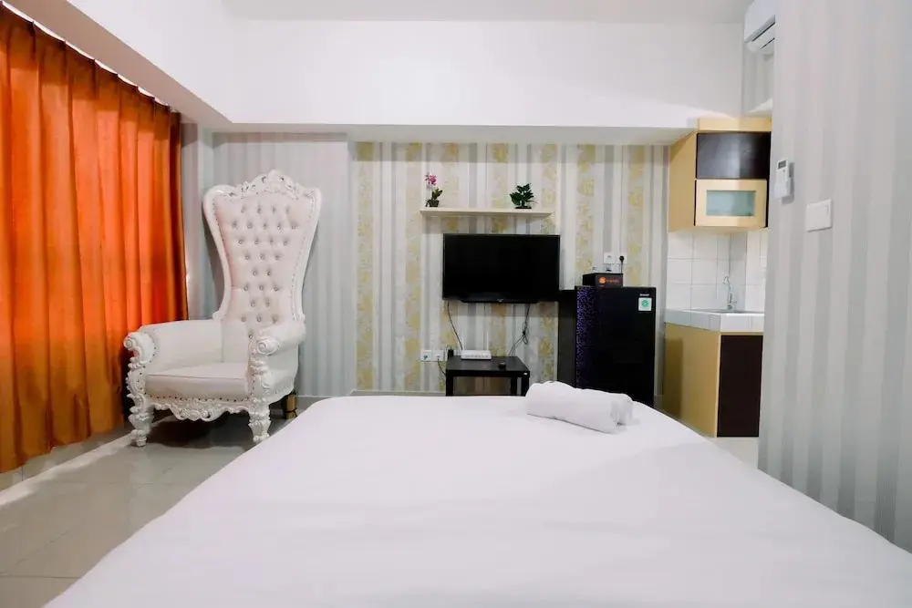 Бекаси: Cozy Studio Springlake Summarecon Bekasi Apartment