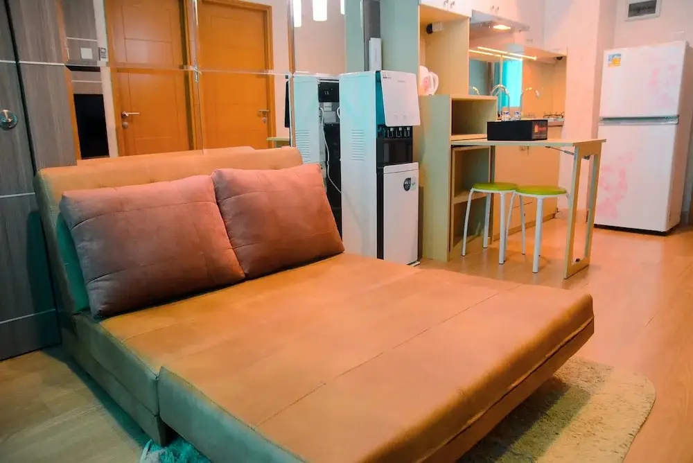 Депок: Full Parquette 2BR @ Cinere Bellevue Apartment