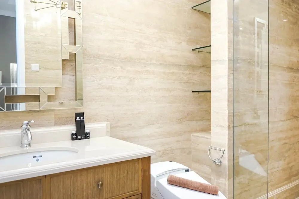 Джакарта: 2+1br 1 Park Avenue Apartment Near Gandaria City Mall