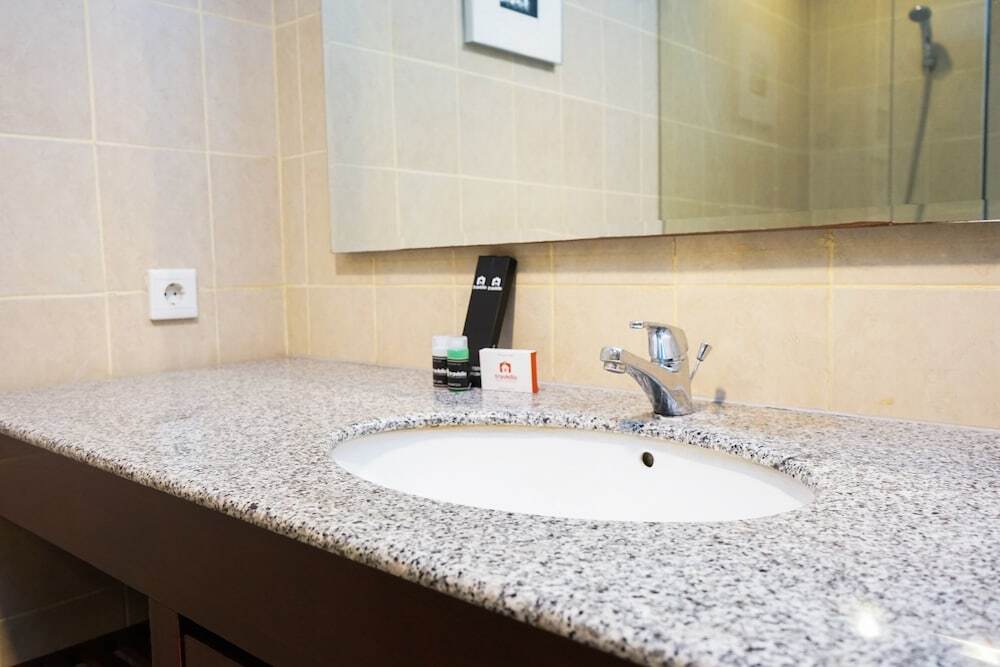 Джакарта: Ancol Marina 2br Tower a