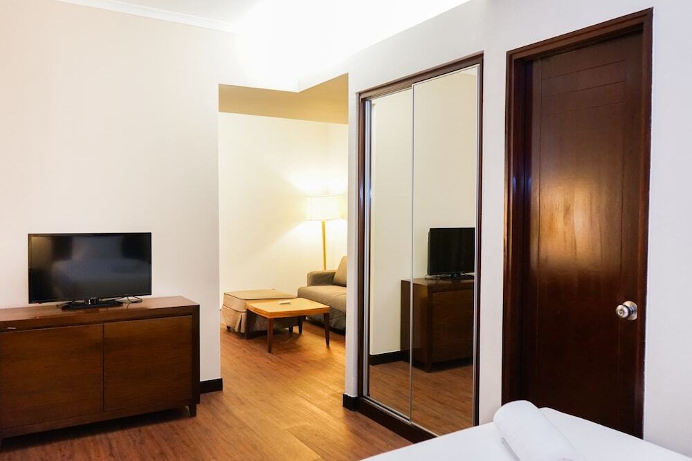 Джакарта: Ancol Marina 1BR Queen Bed Tower A
