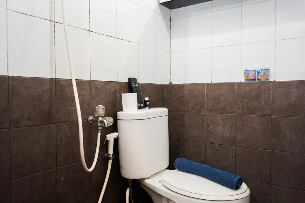 Джакарта: Comfy and Clean 2BR Green Pramuka Apartment