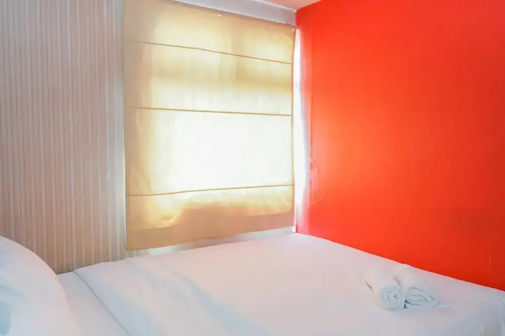 Джакарта: Comfy and Clean 2BR Green Pramuka Apartment