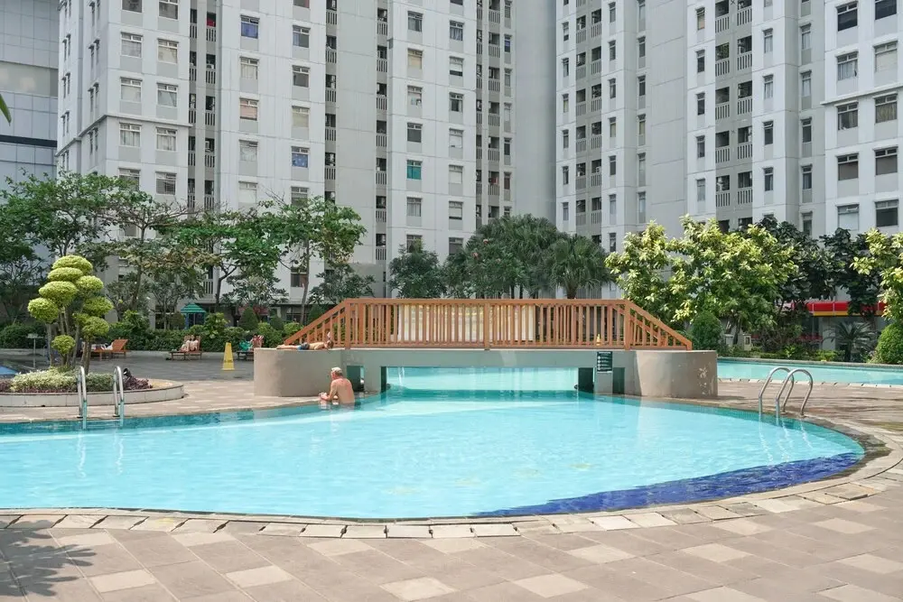 Джакарта: Spacious 2BR Green Bay Pluit Apartment