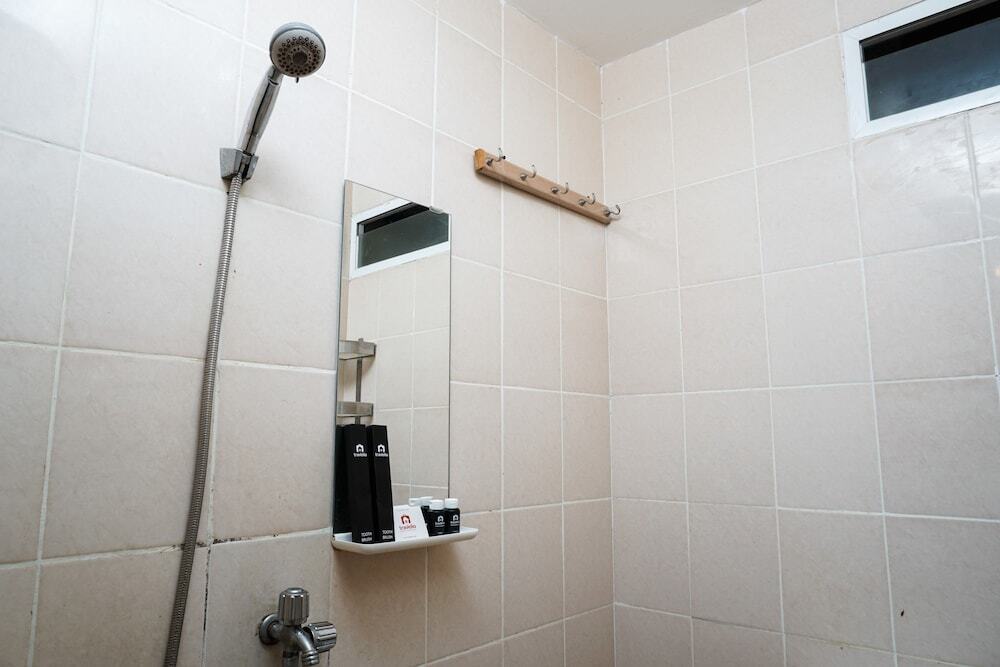 Джакарта: Spacious 1br City View Puri Park View Apartment Near Puri Indah Mall