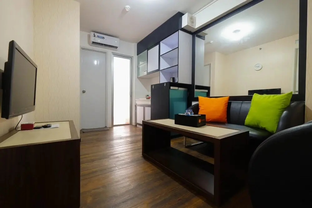 Джакарта: Simplicity Minimalist 2Br Bassura City Apartment