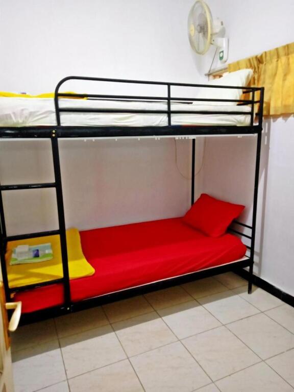 Проболинго: Moshi-Moshi - Hostel