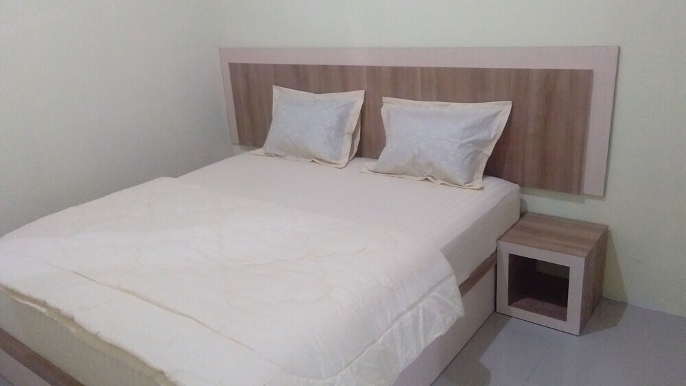 Букиттинги: Adilla Homestay Syariah