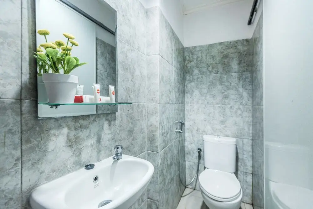 Джакарта: OYO 1491 Sandang Residence Near RS Patria IKKT
