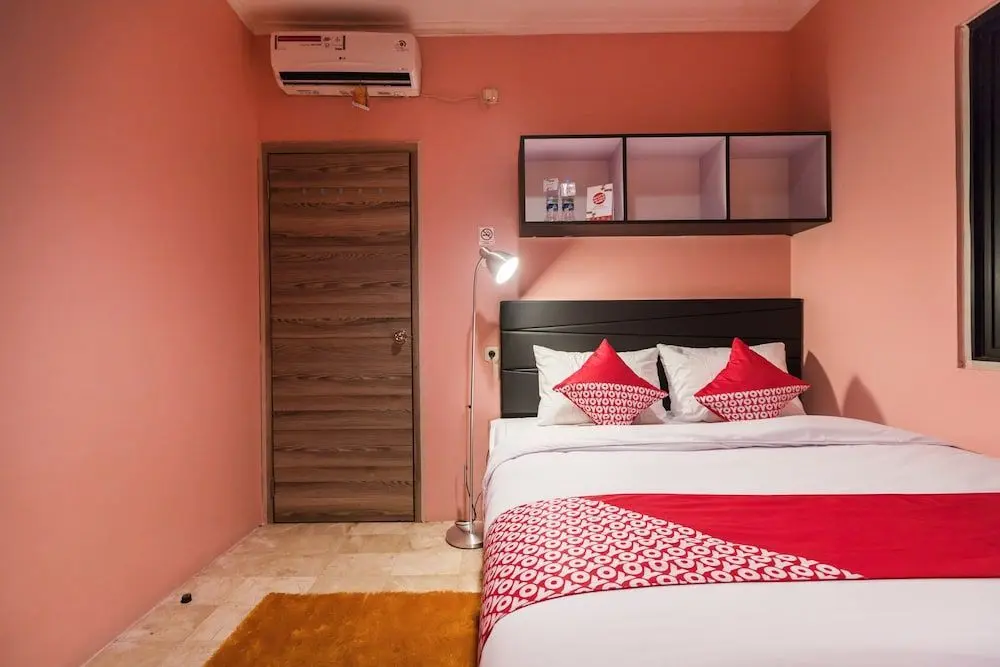 Джакарта: OYO 1491 Sandang Residence Near RS Patria IKKT