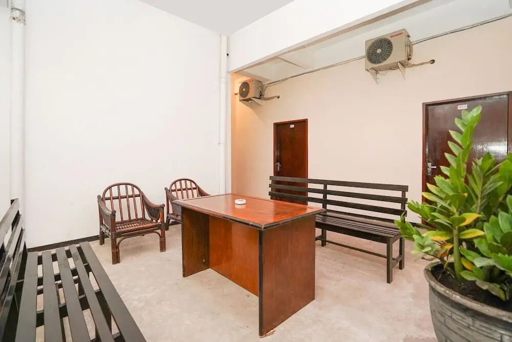 Сурабая: OYO 1374 Semampir Residence at Ahmad Yani