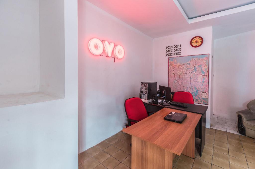 Бекаси: OYO 947 Angel Home Stay Syariah