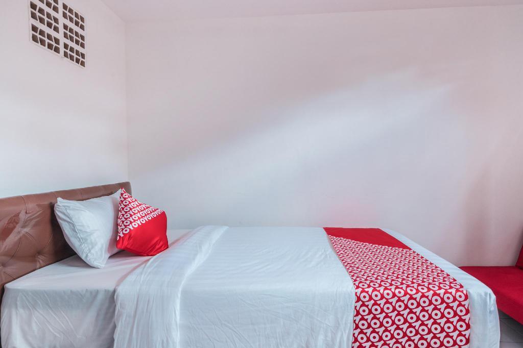 Бекаси: OYO 947 Angel Home Stay Syariah