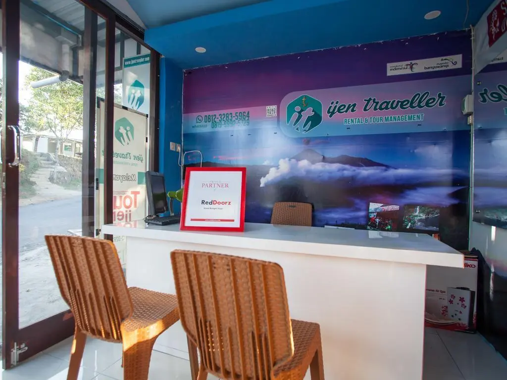 Баньюванги: RedDoorz near Banyuwangi Kota Train Station