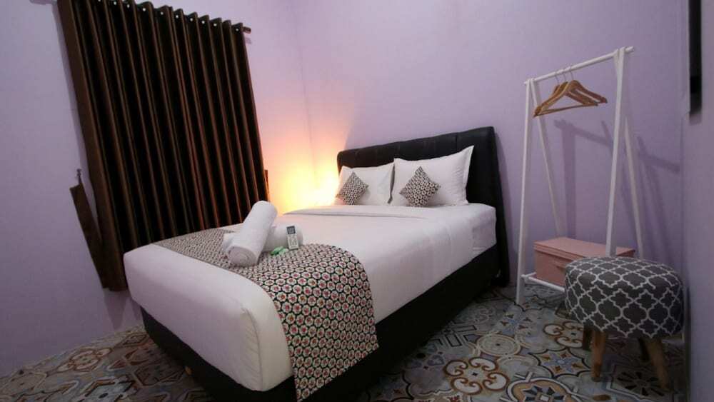 Батуретно: Omah Bugisan By The Grand Java
