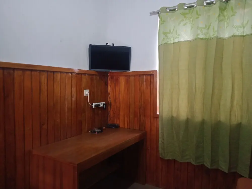Цисурупан: ADK Papandayan Homestay & Tour