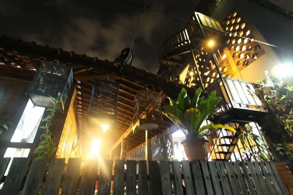 Джокьякарта: Hastostay Wetan Malioboro