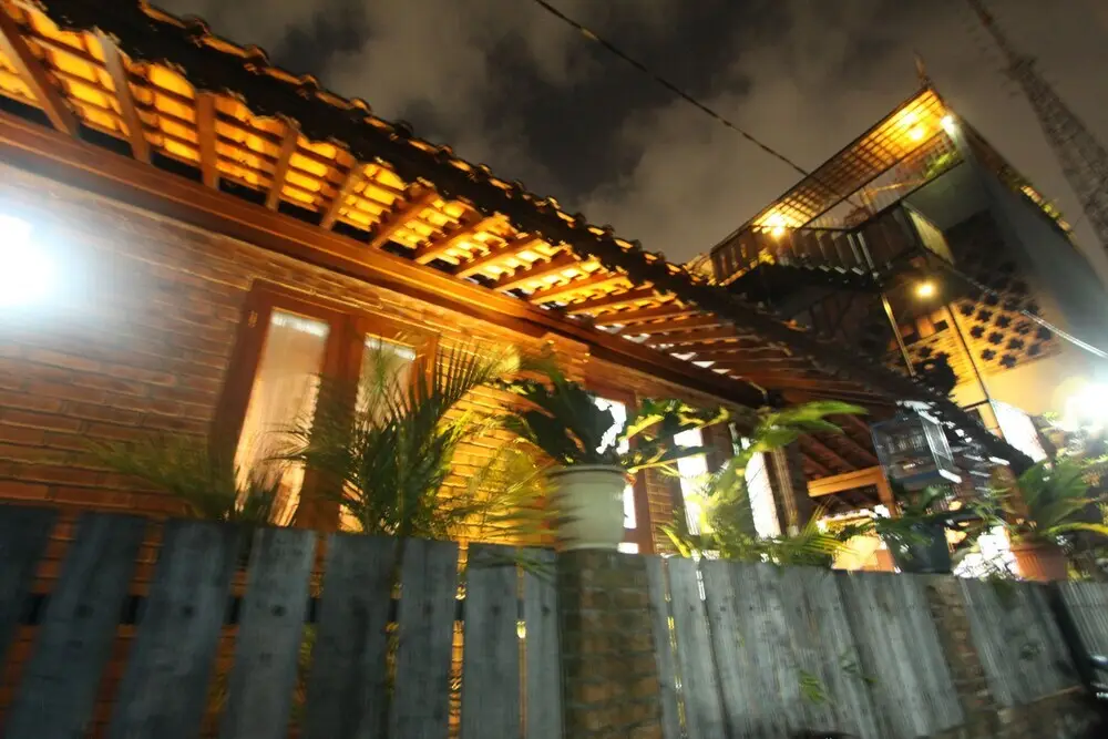 Джокьякарта: Hastostay Wetan Malioboro