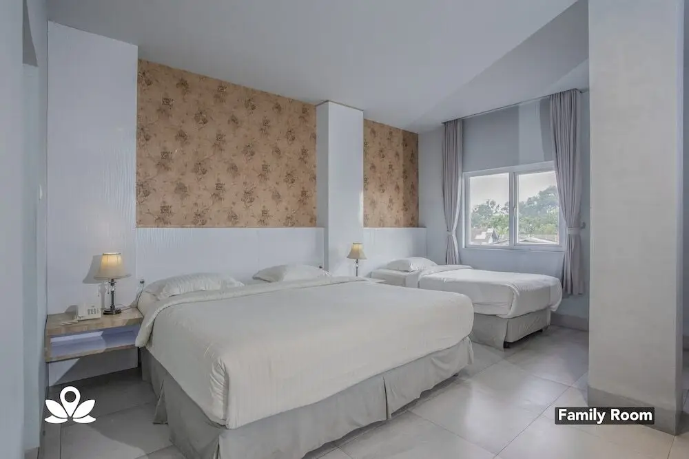 Медан: ZEN Rooms K Hotel