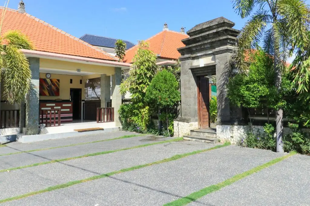 Танджунг-Беноа-Бич: Taman Damai Bungalow