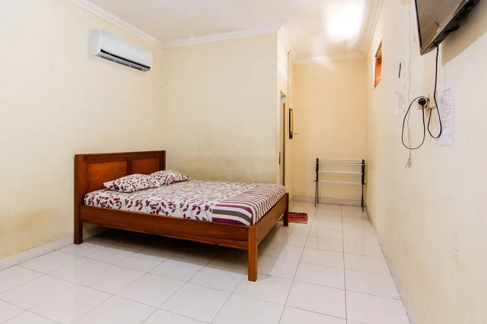 Севон: Enjoyjogja Homestay