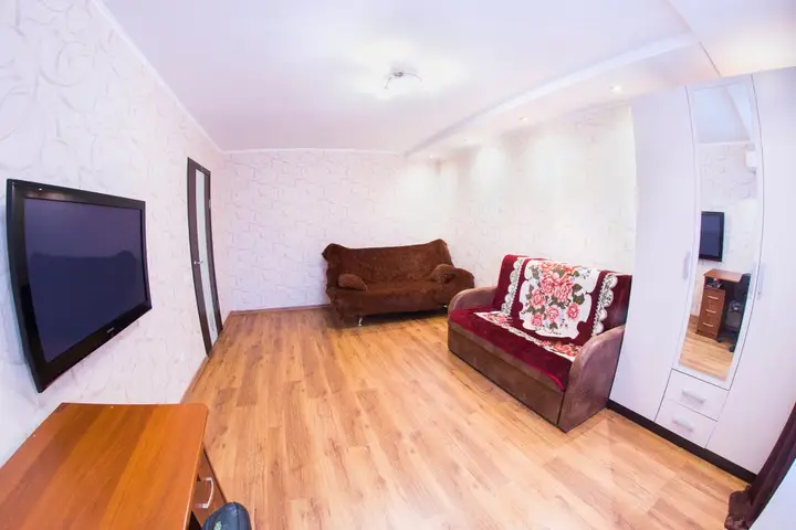 Саратов: Апартаменты Saratov Lights на Зарубина143