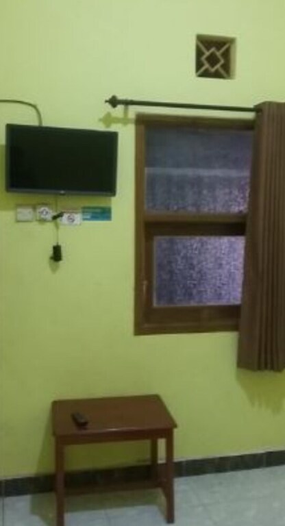 Бату: Sumber Urip Family Homestay by OYO Rooms