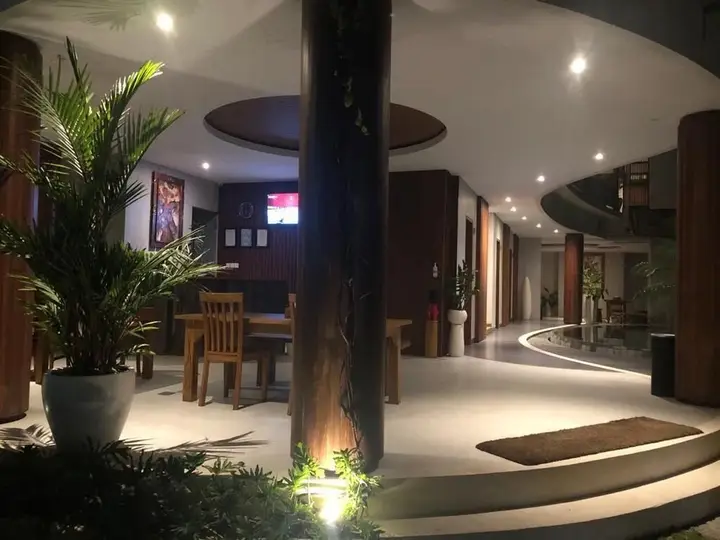 Керобокан: Curve House Umalas