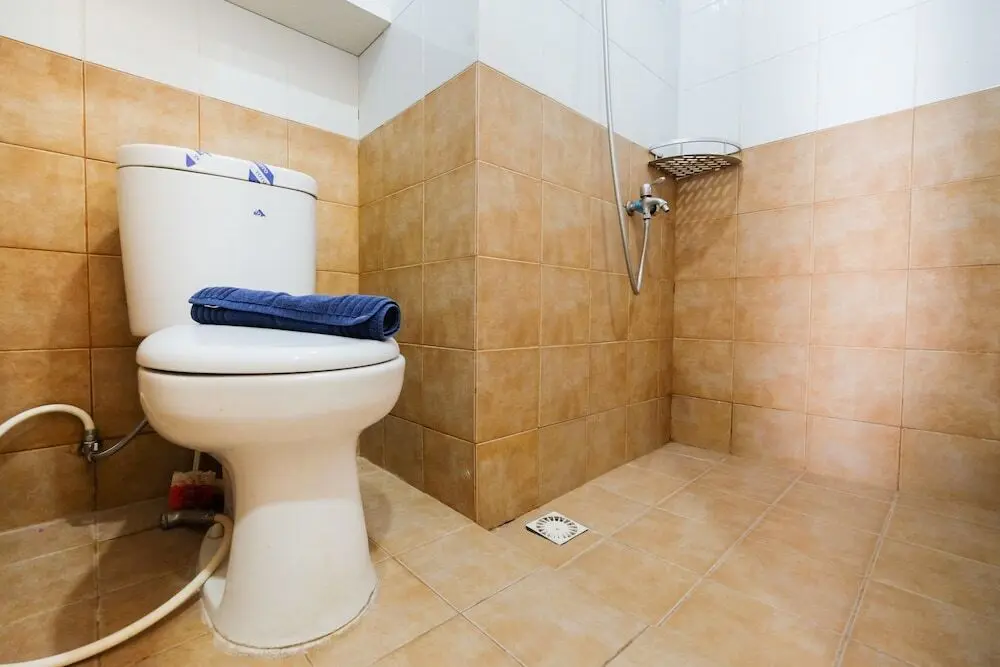 Джакарта: City View 2BR Apartment @ Green Pramuka near Shopping Mall