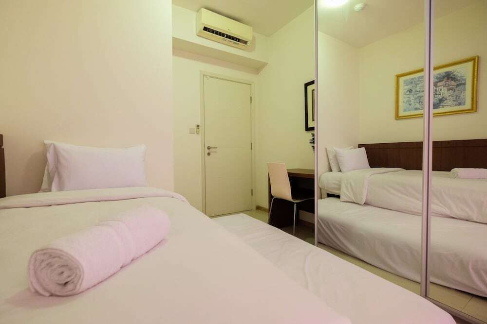 Джакарта: Homey 2BR Apartment @ Casa Grande Residence
