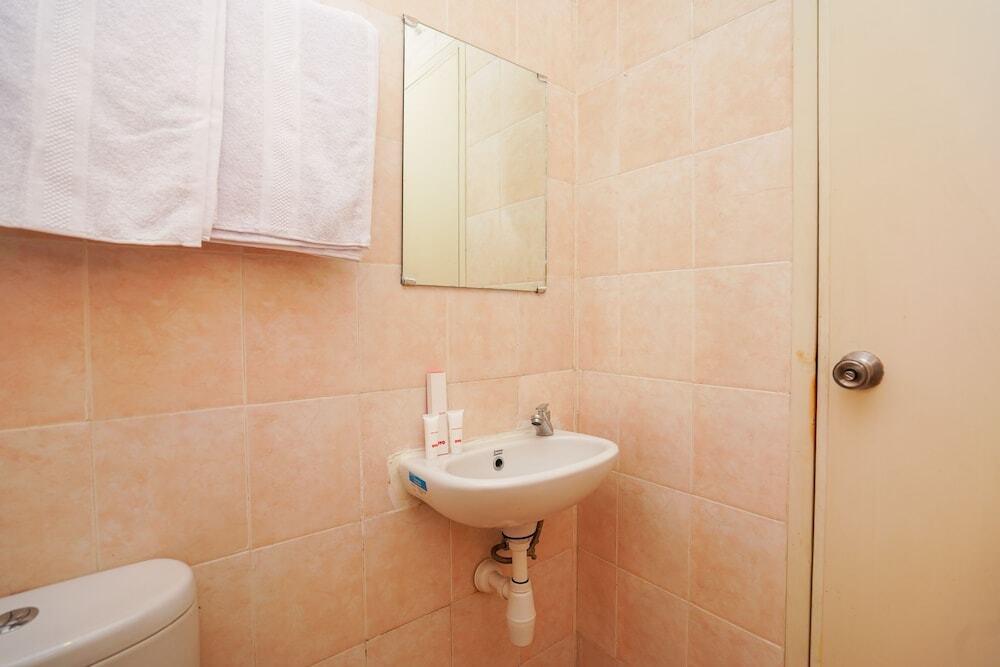 Сурабая: OYO 1281 Home Stay 83
