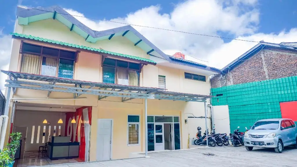 Бандунг: Wisma Alamanda