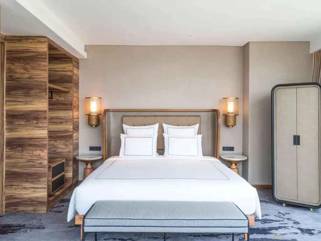 Джакарта: Swissôtel Jakarta PIK Avenue