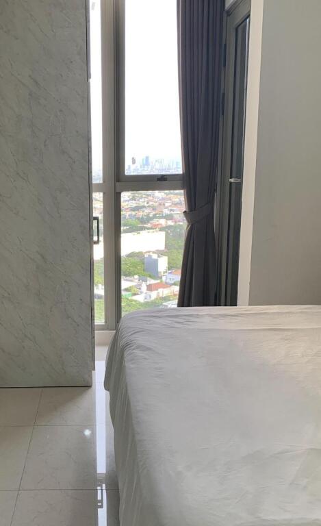 Джакарта: Gold Coast PIK Bahama Sea View Apartments