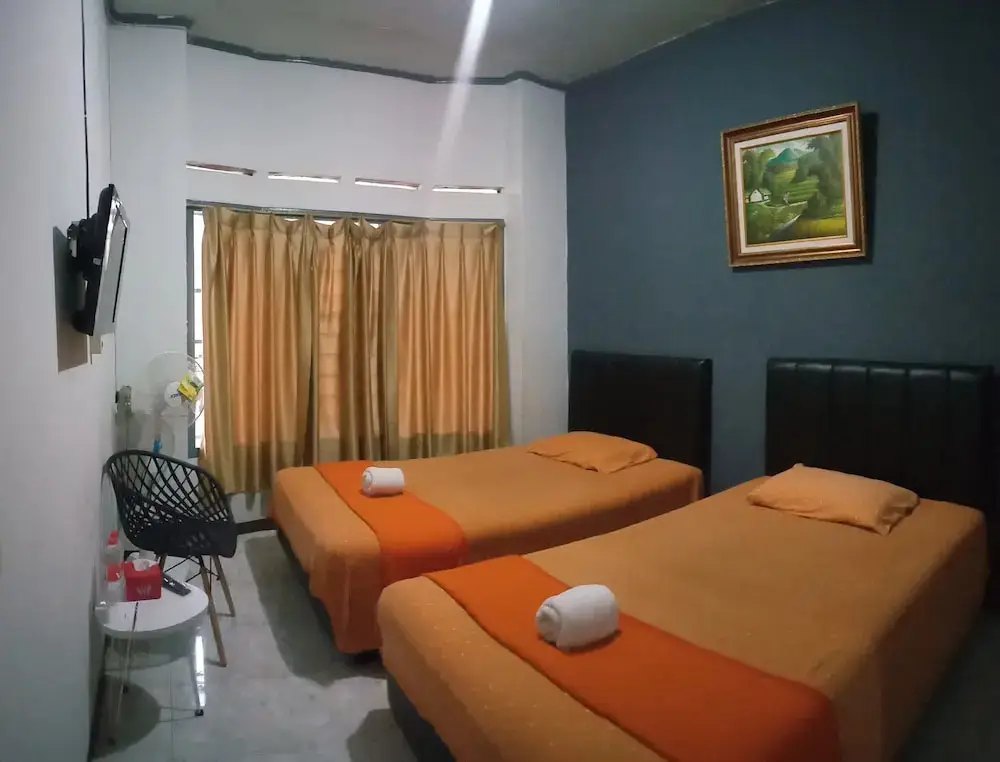Гарут: Hotel Familie Ayu Garut