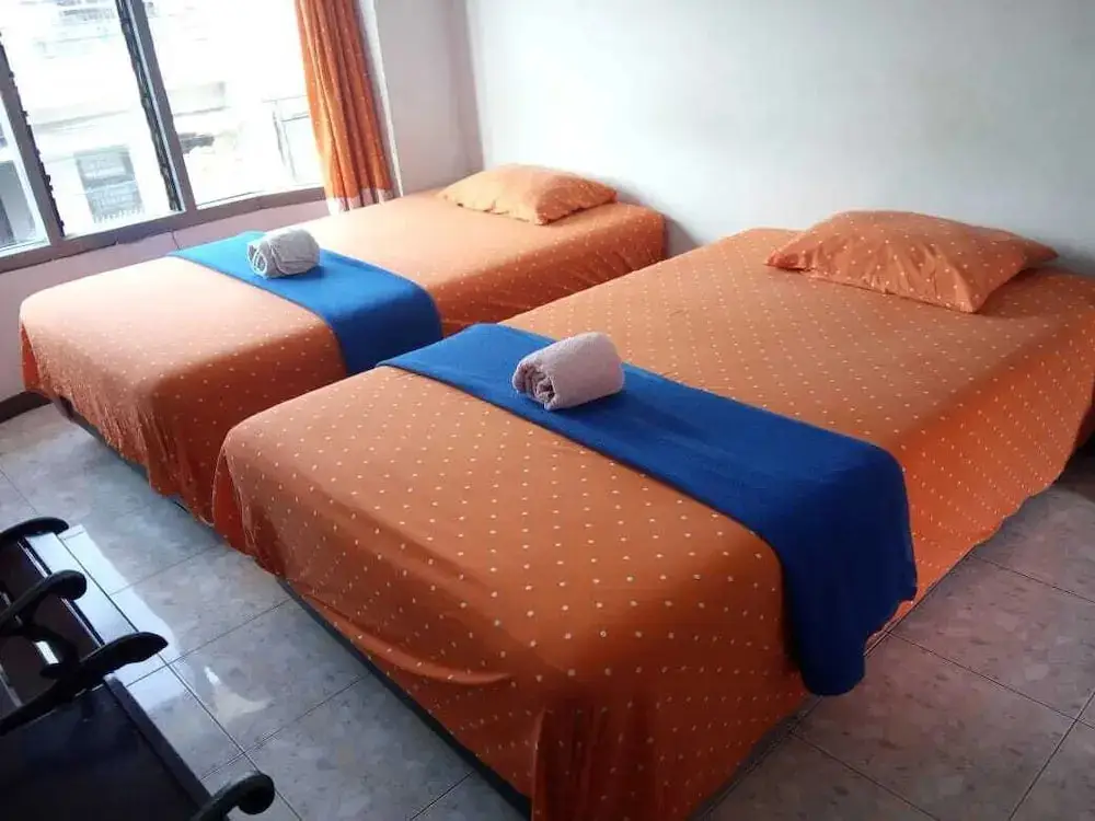 Гарут: Hotel Familie Ayu Garut