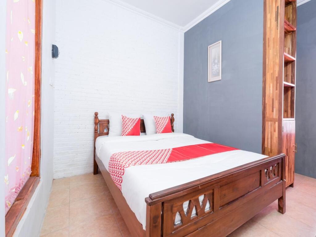 Джокьякарта: OYO 1592 Gading 4u Homestay