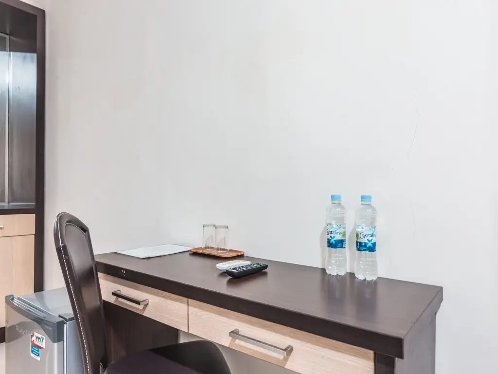 Джакарта: OYO 1667 Wisma Lux Barkah