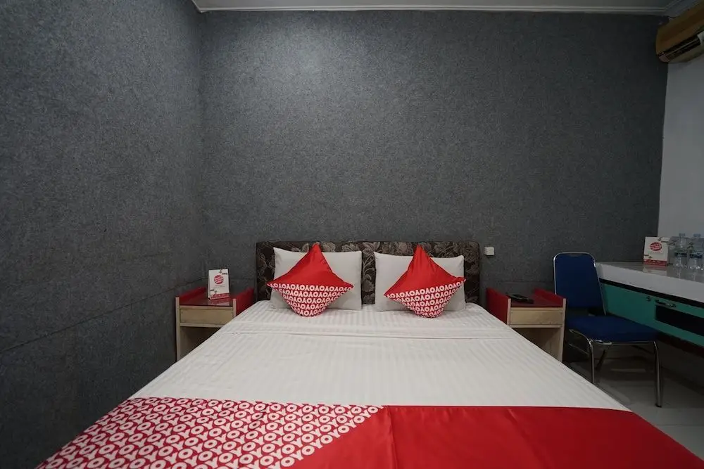 Лубуклингау: OYO 1315 Paris Hotel