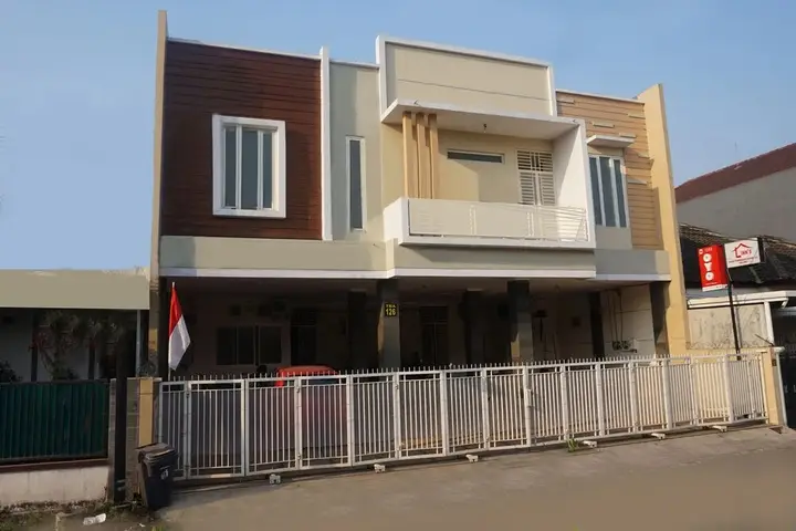 Маланг: Oyo 1295 Linns Family Residence