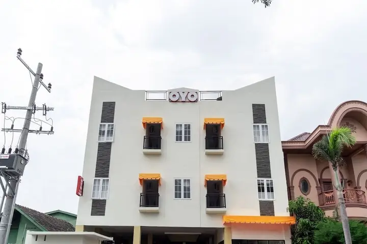 Медан: OYO 1185 Bukit Toedjoeh Residence Syariah