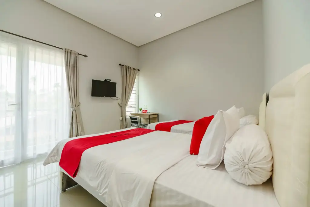 Палембанг: RedDoorz @ Jalan Demang Lebar Raya Palembang