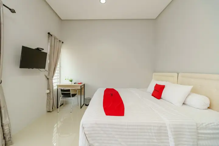 Палембанг: RedDoorz @ Jalan Demang Lebar Raya Palembang