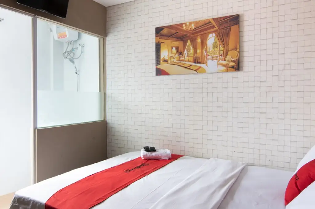 Джакарта: RedDoorz Plus near Hayam Wuruk 2