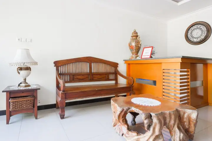 Сурабая: RedDoorz Syariah near Marvell City Mall 2