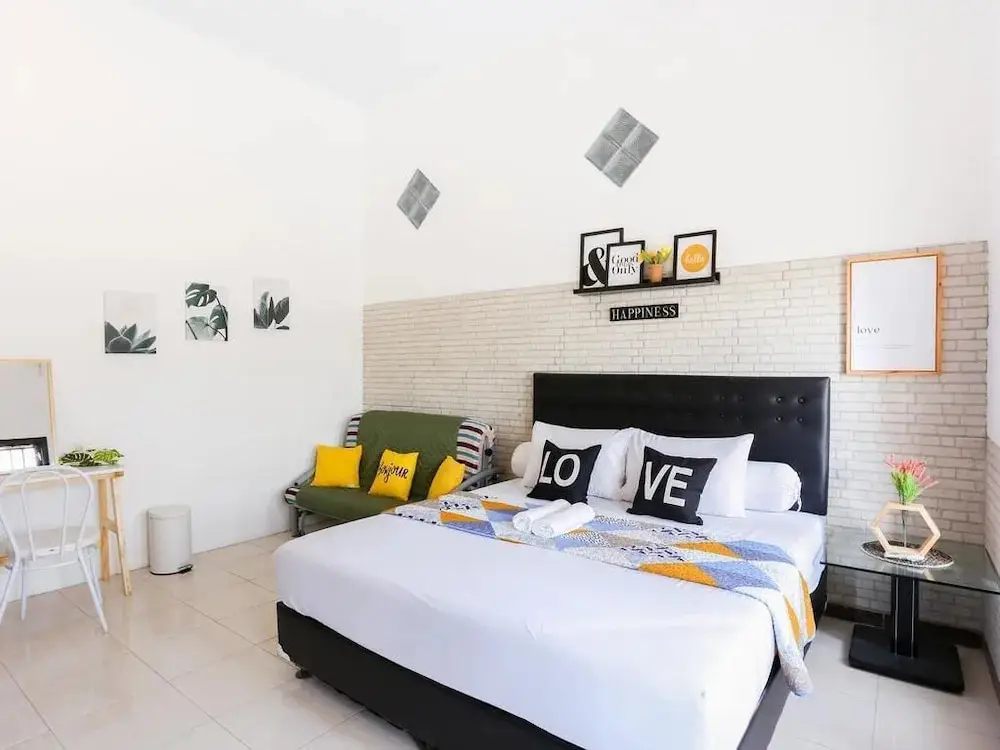 Депок: Gilgal Guesthouse