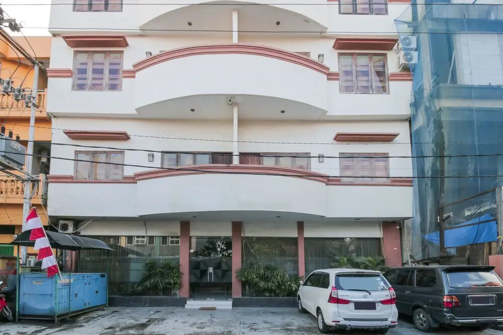 Амбон: Airy Sirimau Cendrawasih 32 Ambon